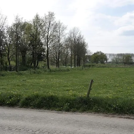 Bed & Breakfast Onder De Bomen *
