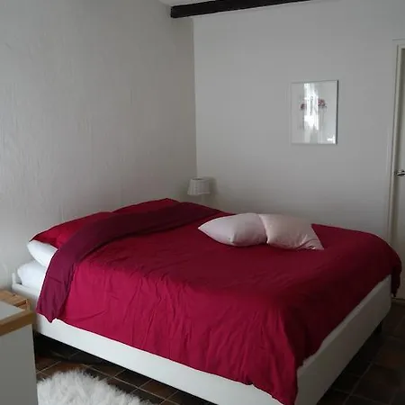 Bed & Breakfast Onder De Bomen Bergharen
